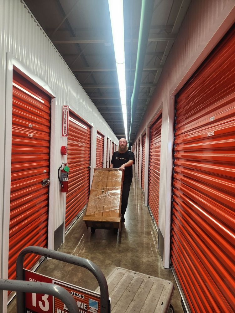 Moving and storage service for Lincoln County customers
